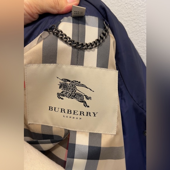 New without tag Burberry nylon purplish blue long trench coat with belt size 6 - Picture 13 of 16